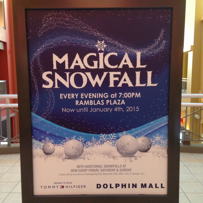 Dolphin Mall Magical Snowfall